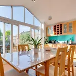Stunning 3 Bed Terrace Close To Cambridge Station Pass The Keys
