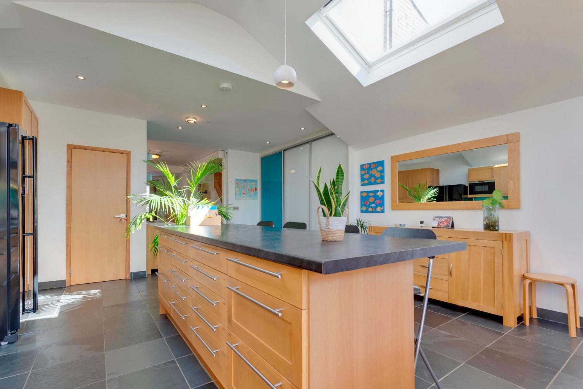 Stunning 3 Bed Terrace Close To Station Pass The Keys * Cambridge (Cambridgeshire)